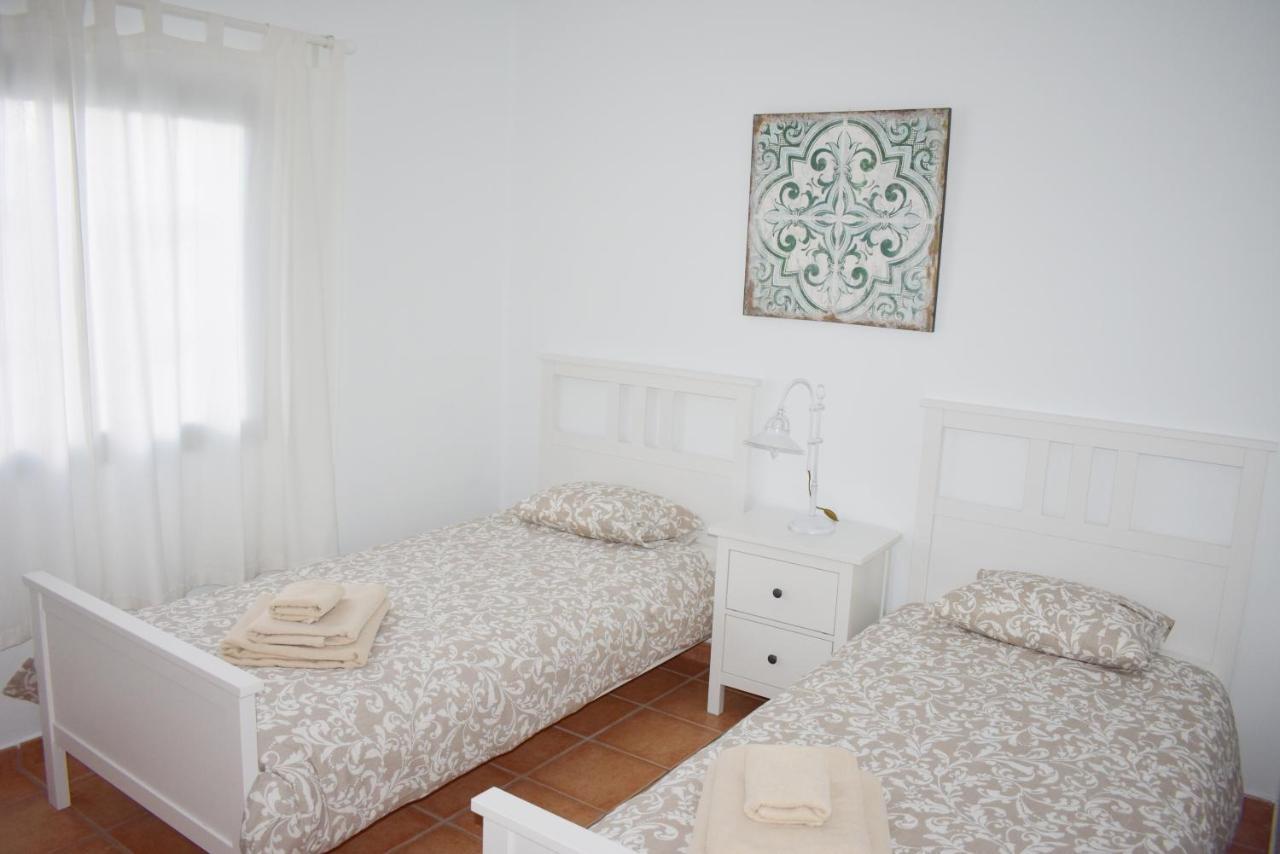 Playa Park 3 - 1 Bed - Ground Floor - Air-Con - Private Wi-Fi - Uk Tv Puerto del Carmen (Lanzarote) Exterior photo